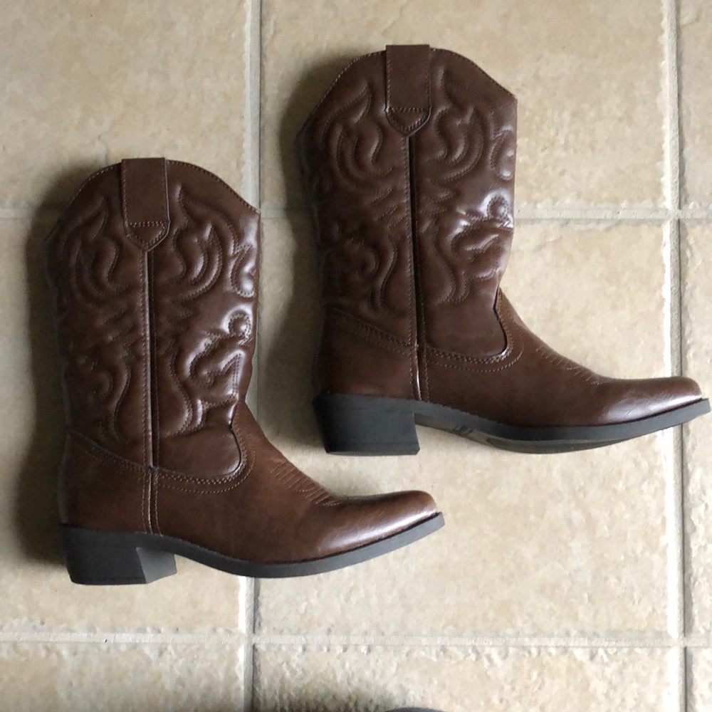 Rampage Cowgirl Boots